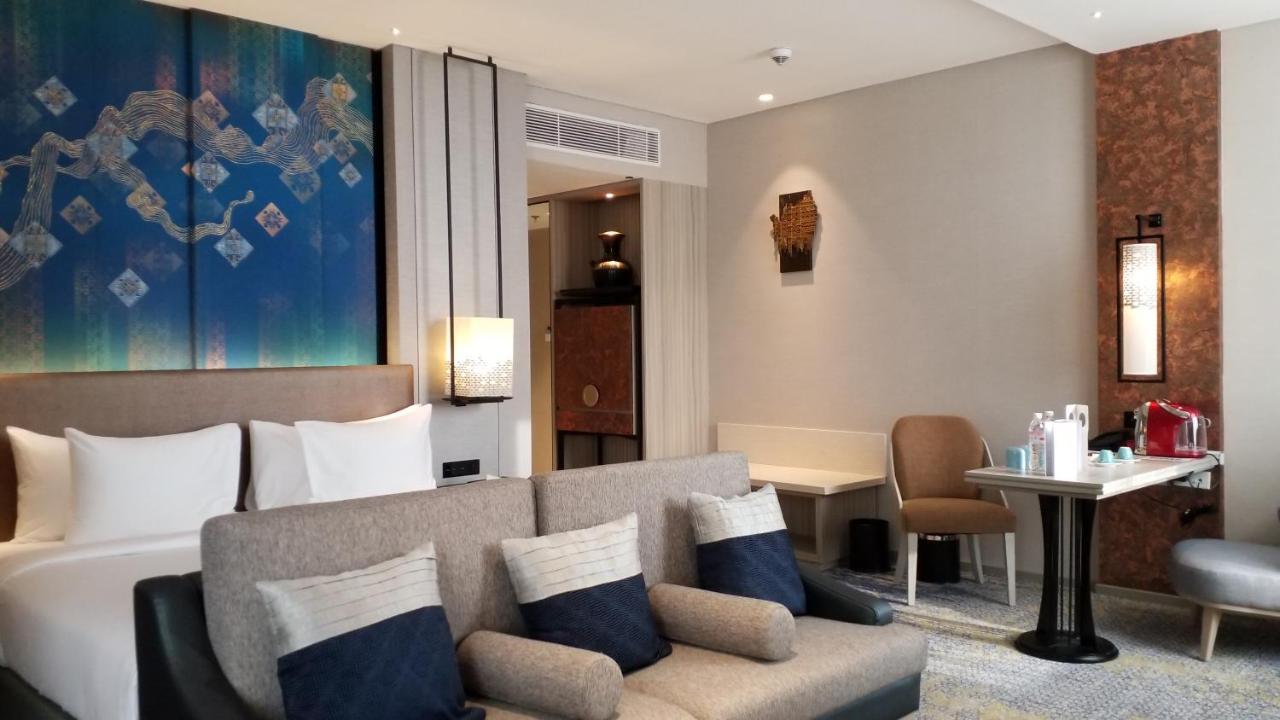Radisson Lampung Kedaton Bandar Lampung Exterior foto