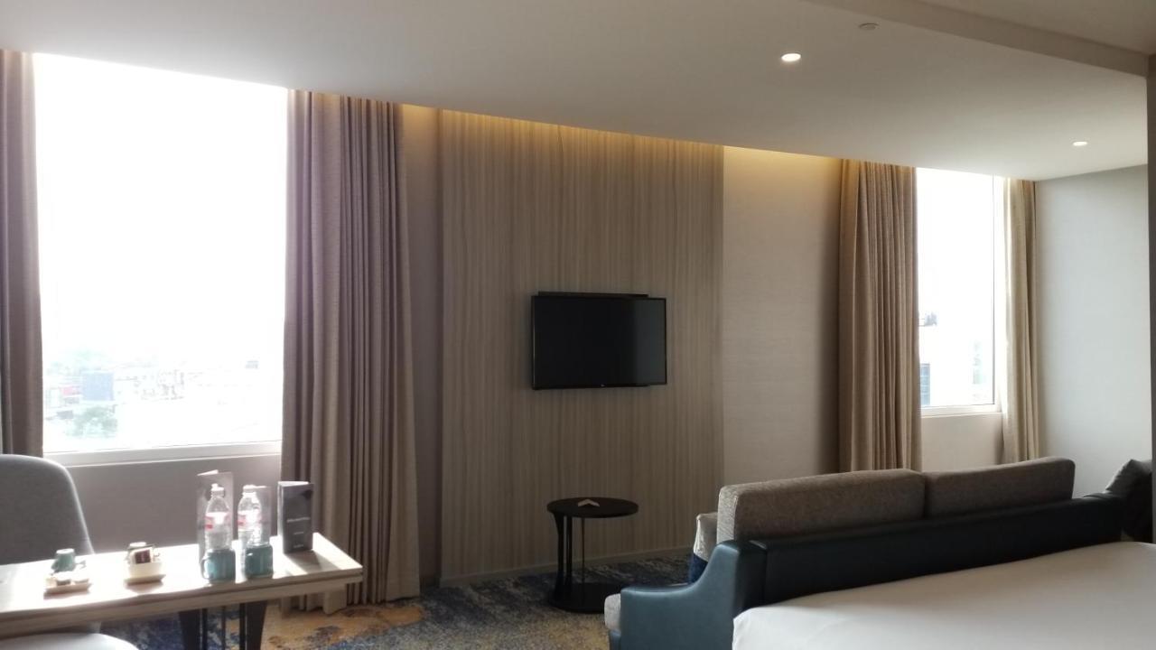 Radisson Lampung Kedaton Bandar Lampung Exterior foto